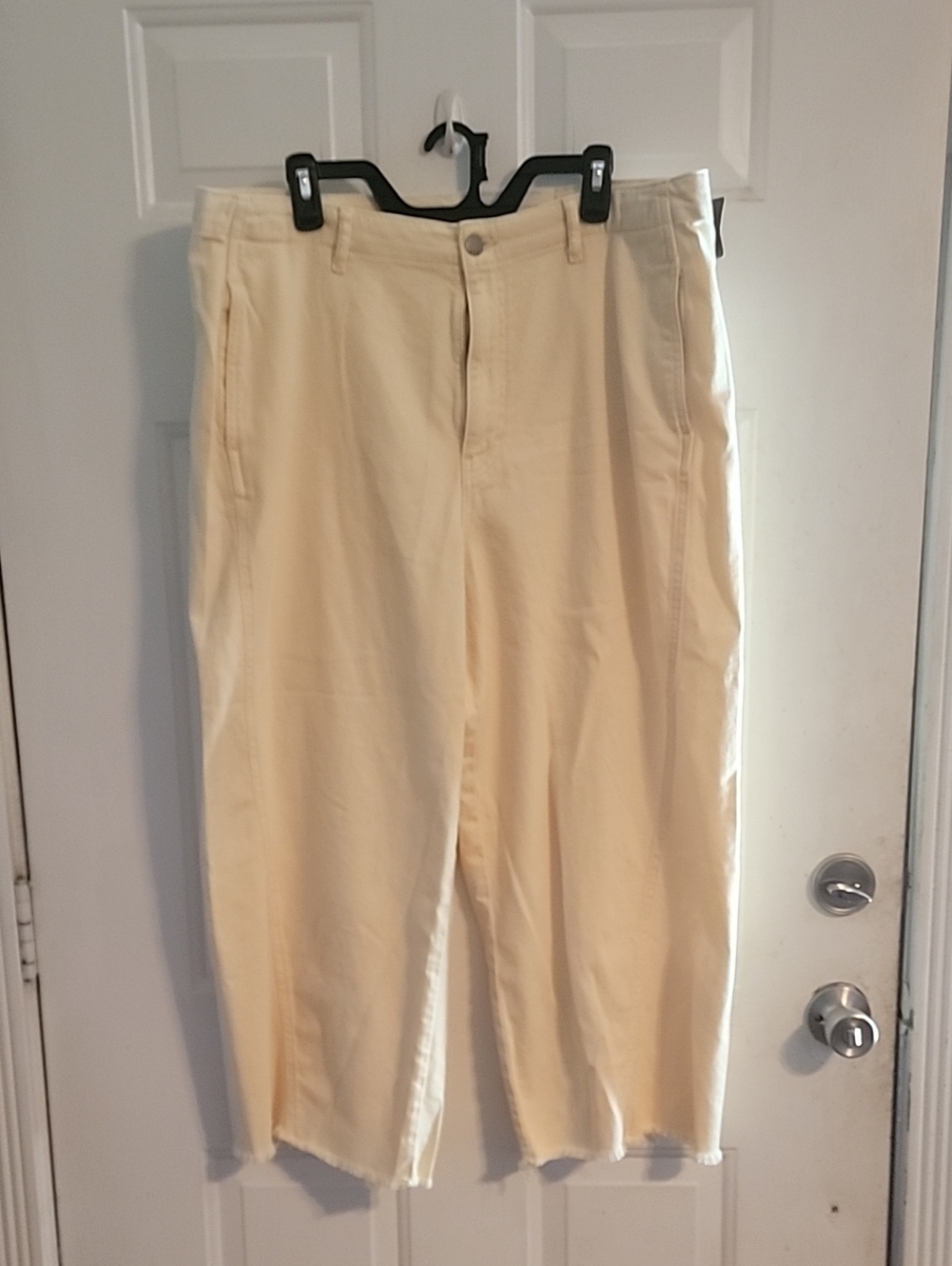 Men's Cream Casual Pants
